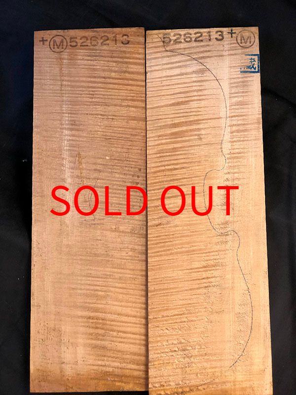 メープル裏板表面