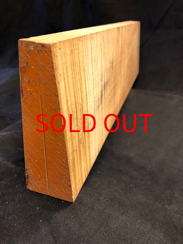 メープル裏板断面図