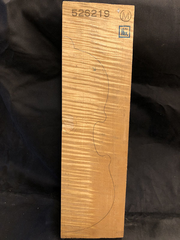 メープル裏板表面