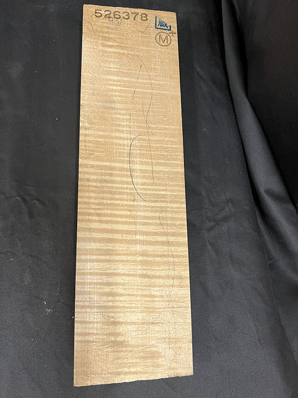 メープル裏板表面