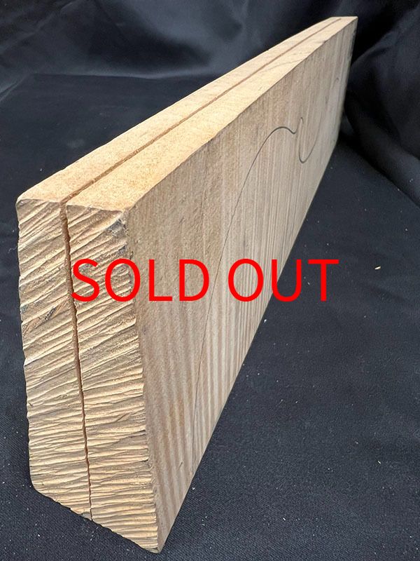 メープル裏板断面図