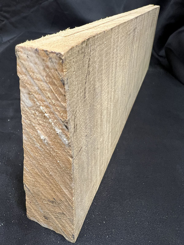 メープル裏板断面図