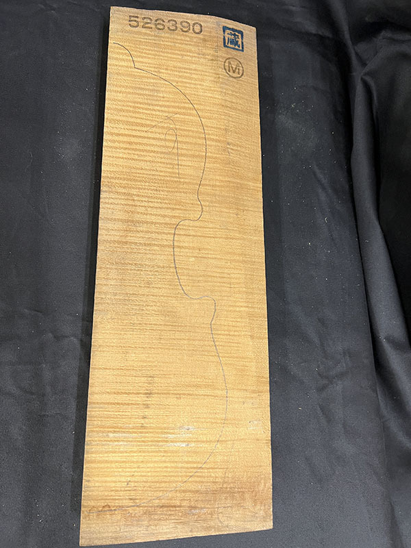 メープル裏板表面