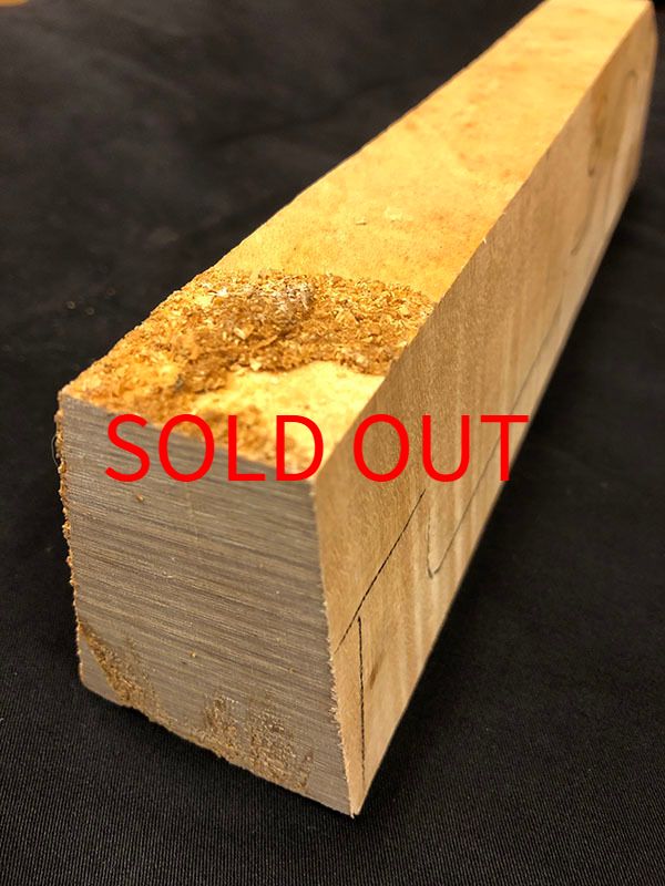 メープルネック断面図