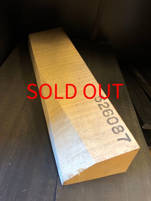 材木カット斜め部分あり