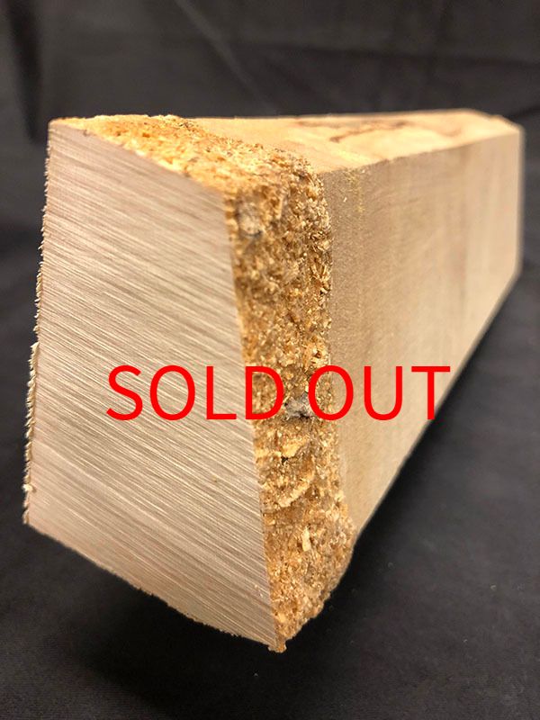 メープルネック断面図