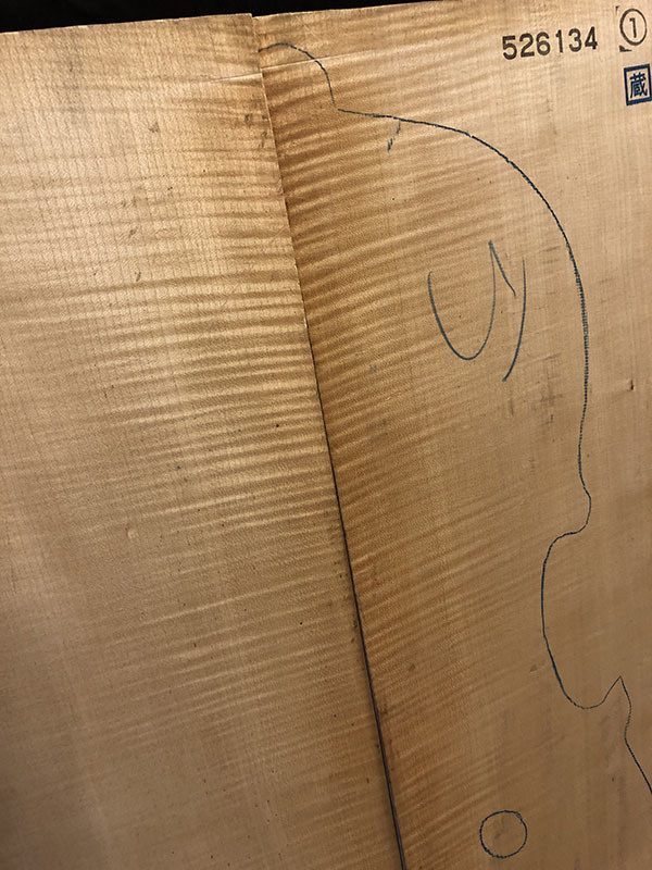 メープル裏板表面