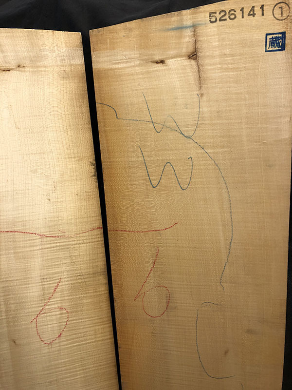 メープル裏板表面