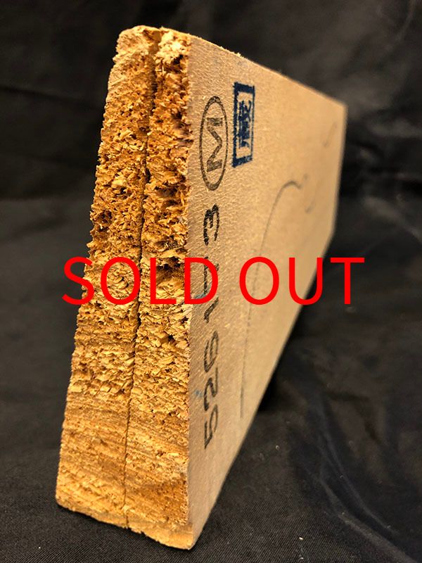 スプルース表板断面図