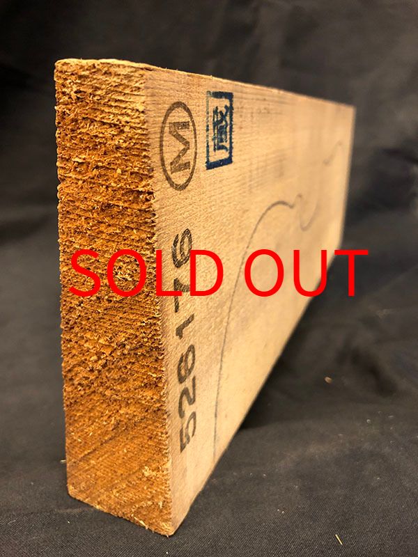 スプルース表板断面図