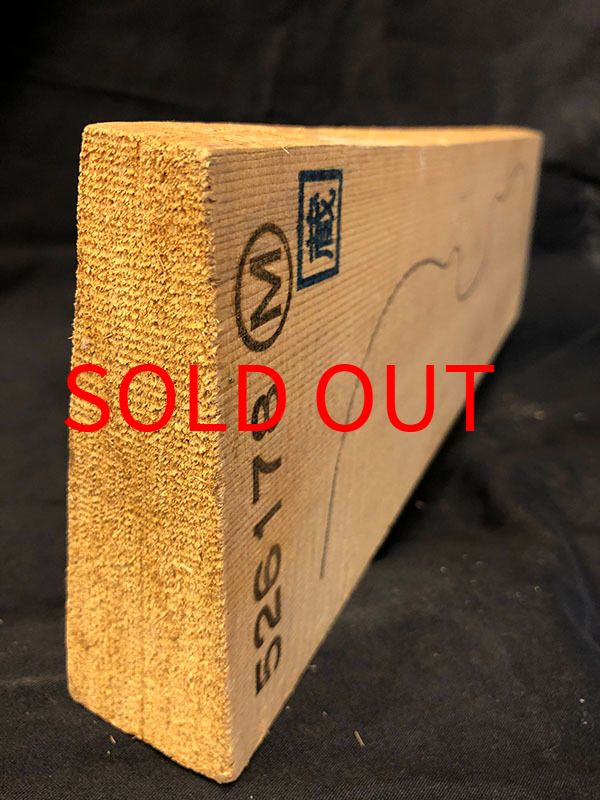 スプルース表板断面図