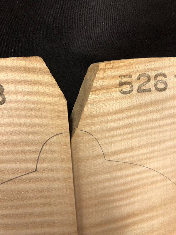 材木カット斜め部分あり