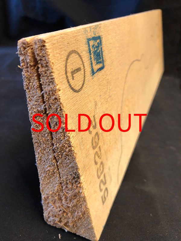 スプルース表板断面図