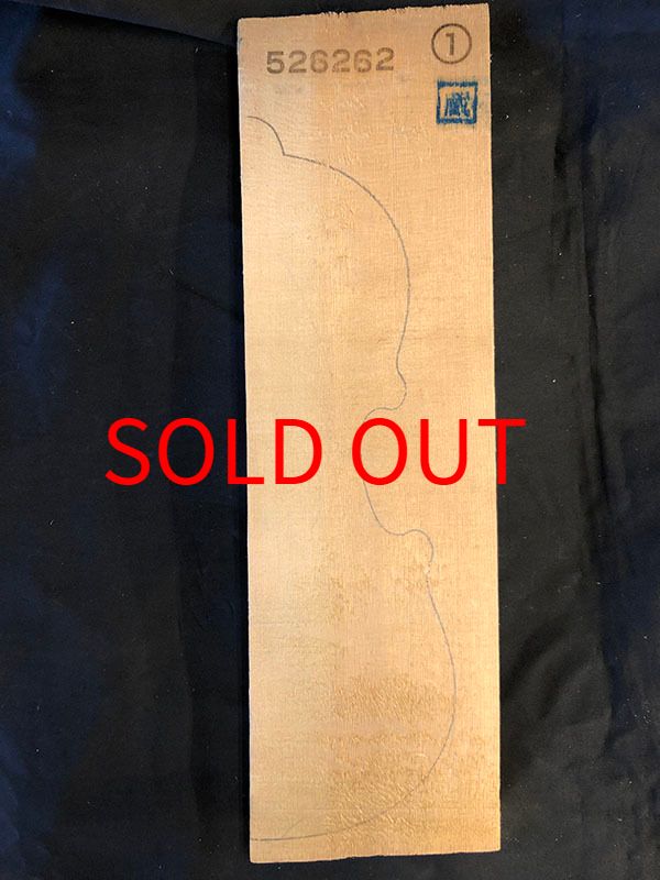 スプルース表板表面