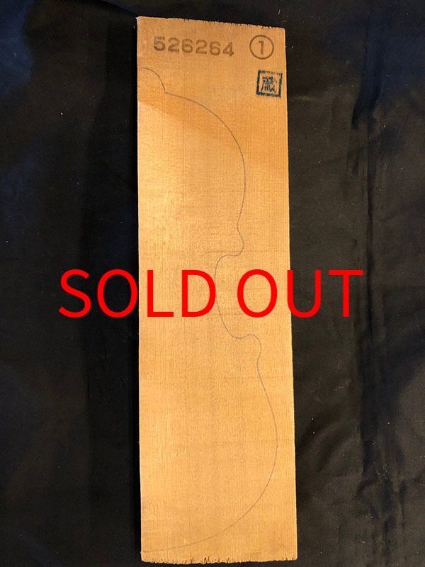 スプルース表板表面