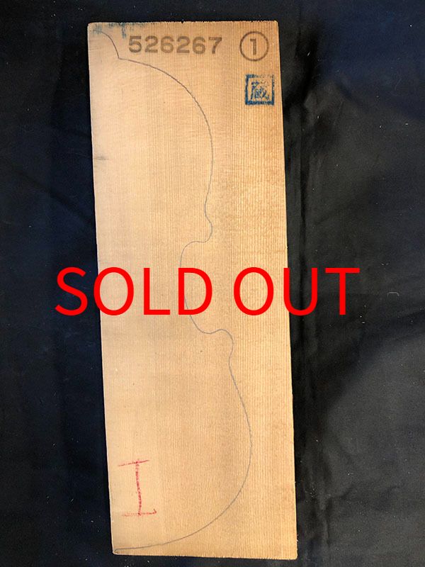 スプルース表板表面