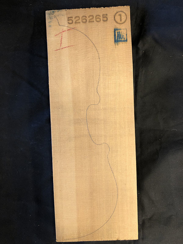 スプルース表板表面