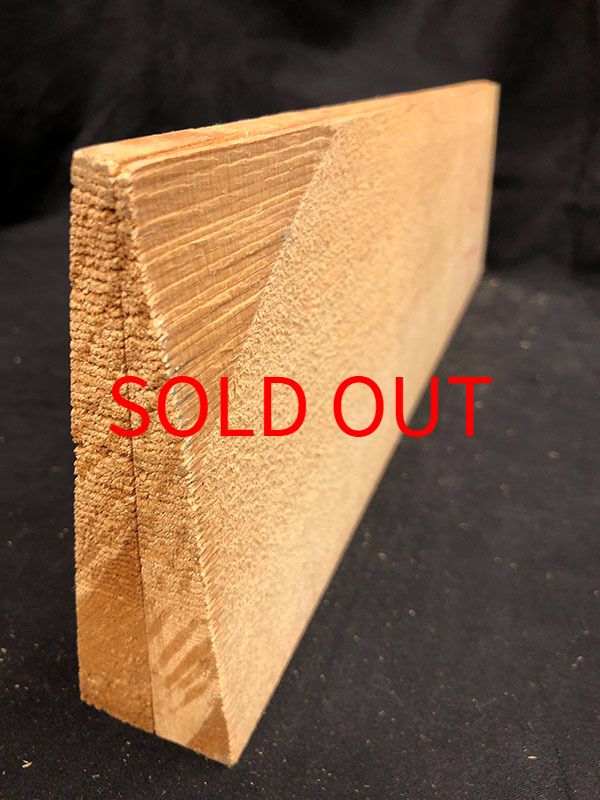 スプルース表板断面図