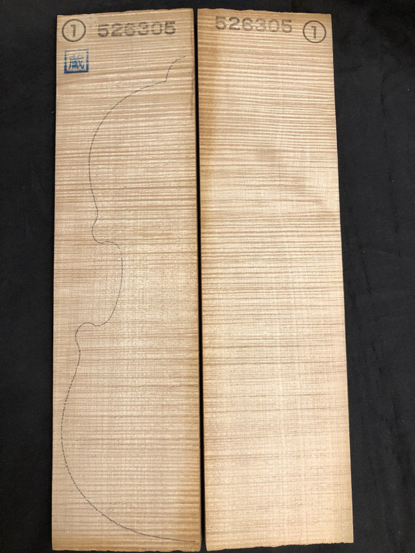 メープル裏板表面