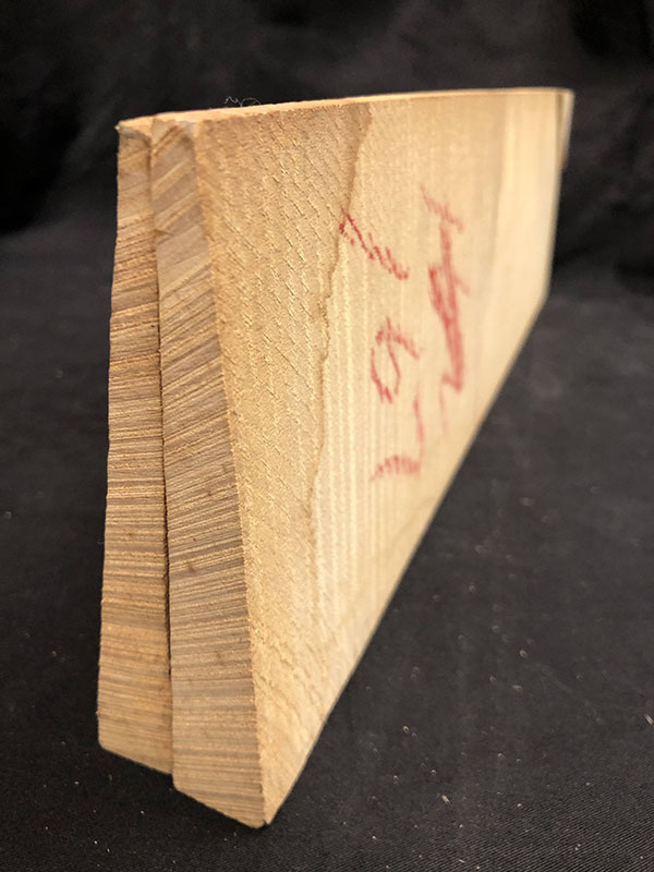 メープル裏板断面図