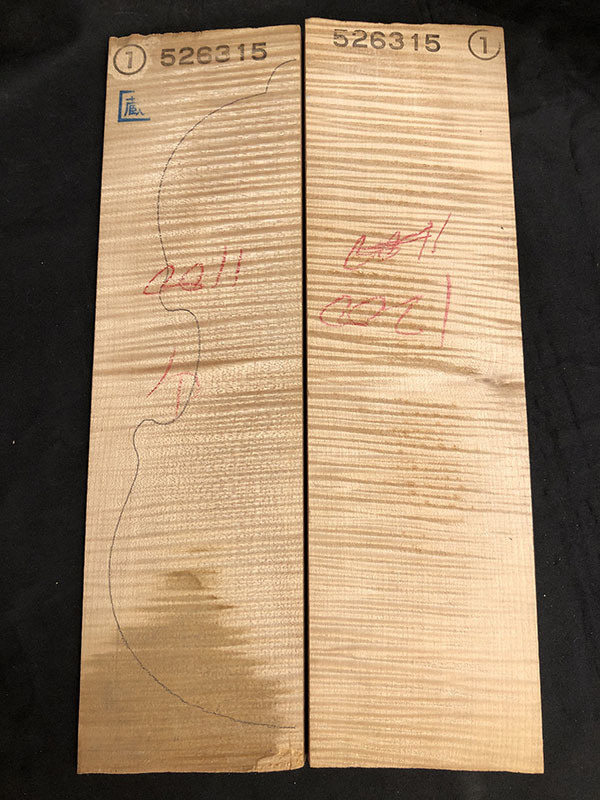 メープル裏板表面