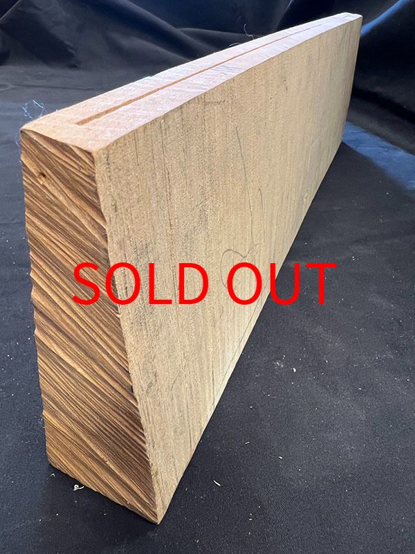 メープル裏板断面図