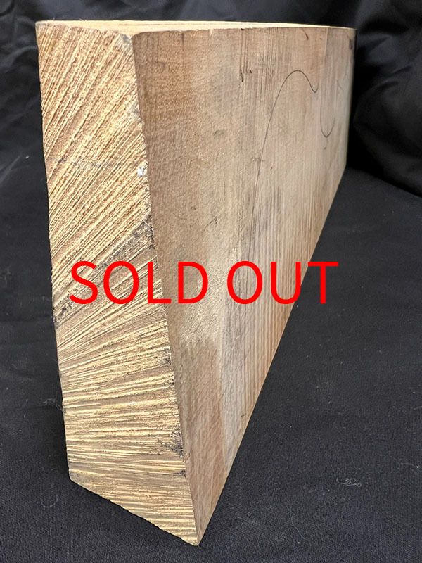 メープル裏板断面図