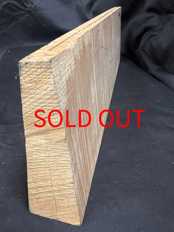 メープル裏板断面図