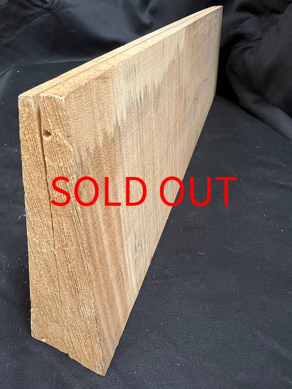 メープル裏板断面図